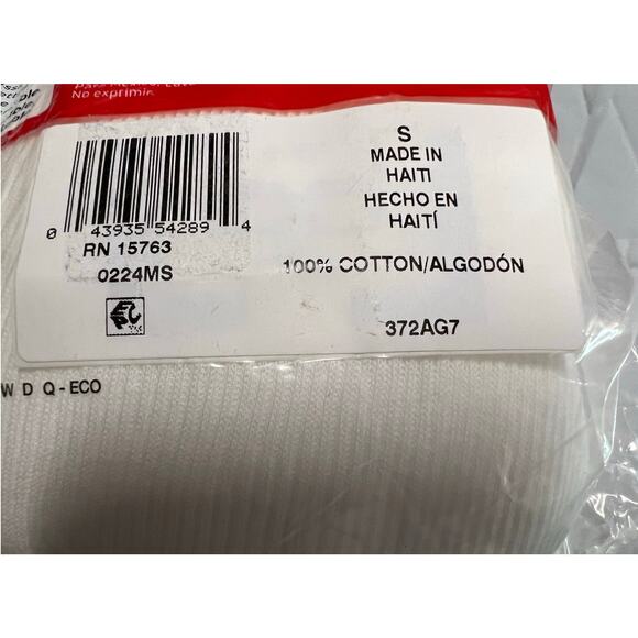 NEW Hanes 7 Tagless Tanks Small 34-36 Finished Hem Moisture Wicking Breathable - Picture 7 of 8